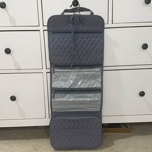 Vera Bradley Hanging Travel Organizer Cosmetics Quilted Bag Classic Gray